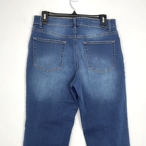 Garnet Hill Organic Cotton Essential Girlfriend Jeans. Size 29. - Picture 7 of 12